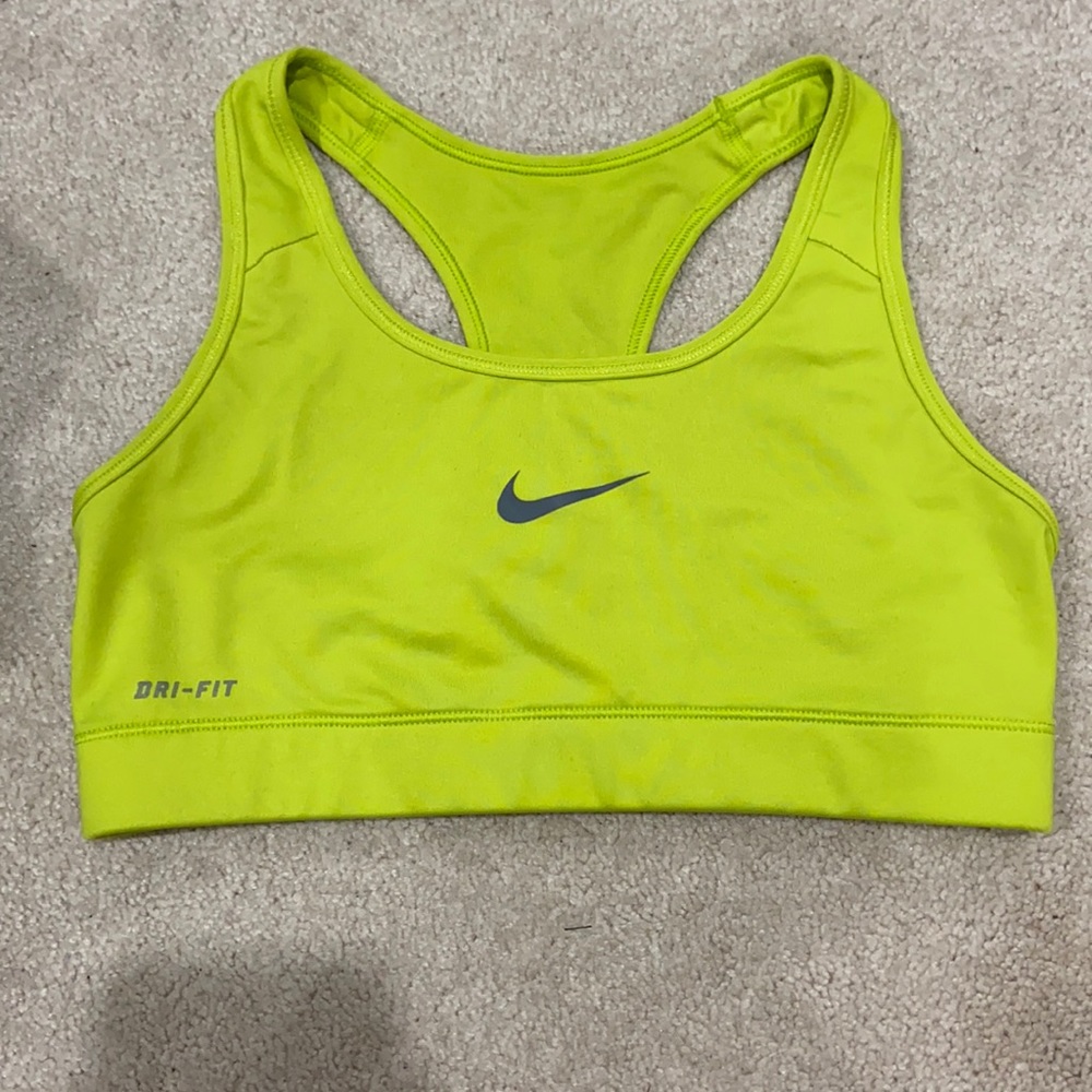 NIKE SPORTS BRA